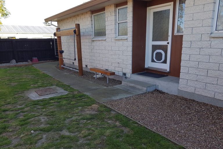 Photo of property in 2/67 Keighleys Road, Bromley, Christchurch, 8062