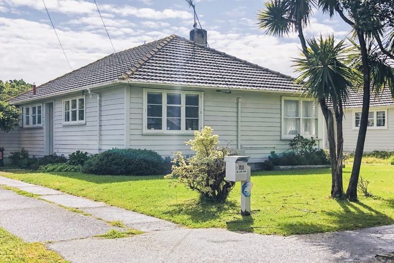 Photo of property in 73 Harper Street, Gonville, Whanganui, 4501