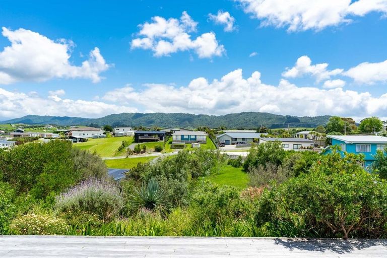 Photo of property in 42 Driftwood Place, Mangawhai Heads, Mangawhai, 0505