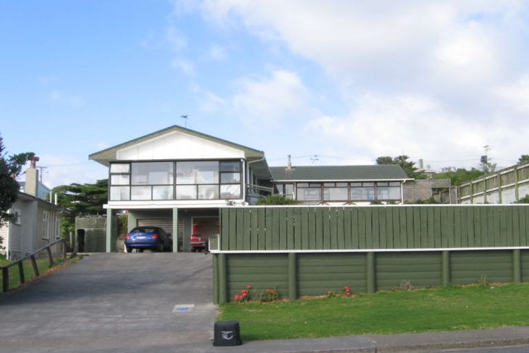 Photo of property in 41 Tireti Road, Titahi Bay, Porirua, 5022