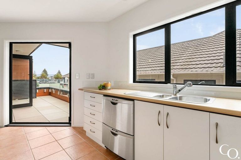 Photo of property in 3/29 May Street, Mount Maunganui, 3116