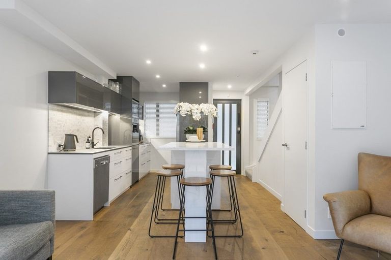 Photo of property in 15/6 Waima Street, Grey Lynn, Auckland, 1021