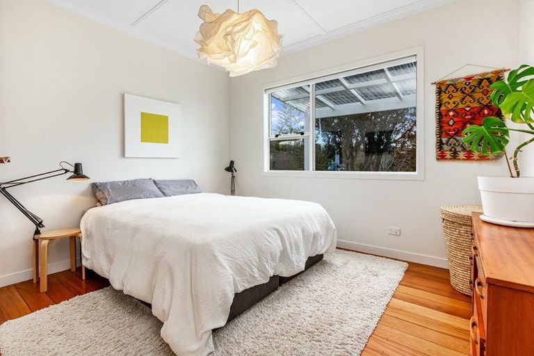 Photo of property in 15 Foster Crescent, Belmont, Lower Hutt, 5010