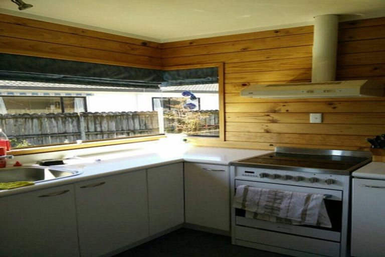 Photo of property in 19 Dana Place, Somerville, Auckland, 2014