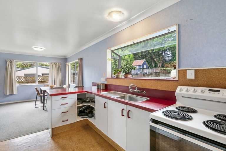 Photo of property in 32 Meadowland Street, Matua, Tauranga, 3110