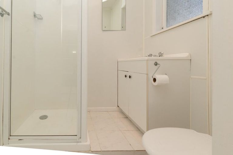 Photo of property in 274 Hillsborough Road, Hillsborough, Auckland, 1042