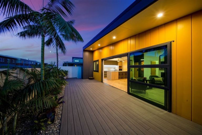 Photo of property in 52 Buller Street, New Plymouth, 4312