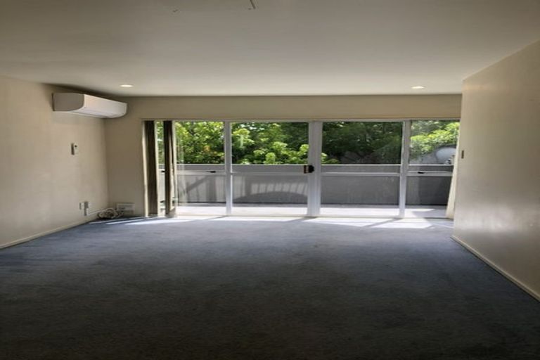 Photo of property in 2/179 Riccarton Road, Riccarton, Christchurch, 8041