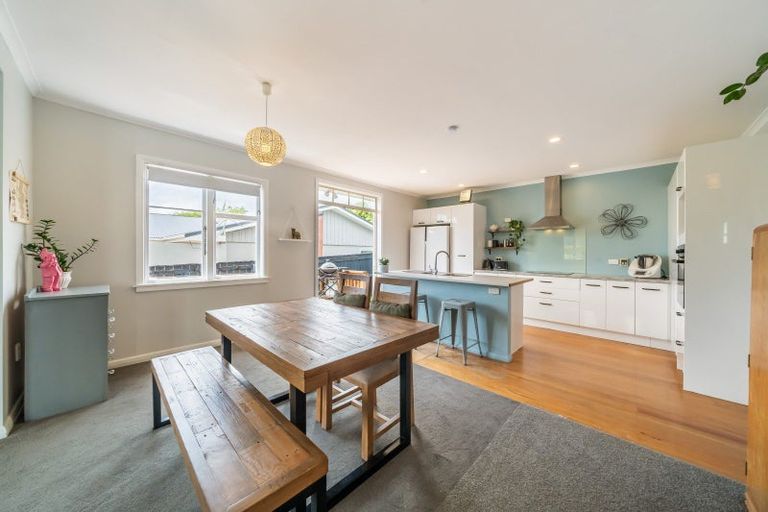 Photo of property in 14 Pempsey Street, Silverstream, Upper Hutt, 5019