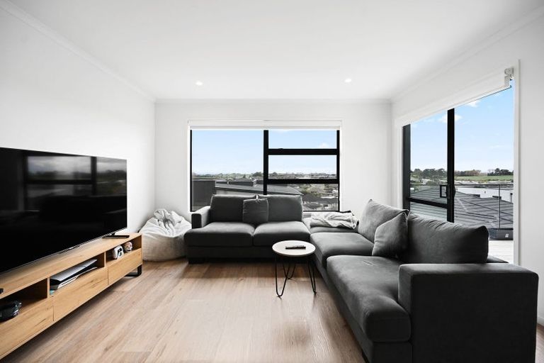 Photo of property in 2 Pedro Way, Flagstaff, Hamilton, 3210