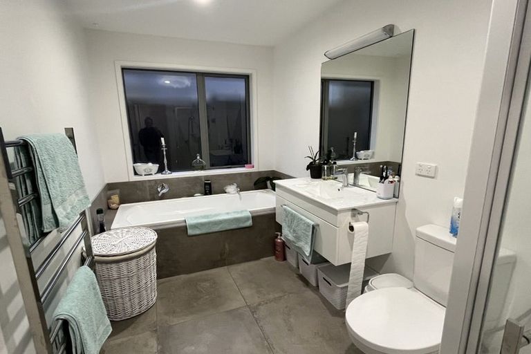 Photo of property in 37 Outlook Terrace, Silverdale, 0932