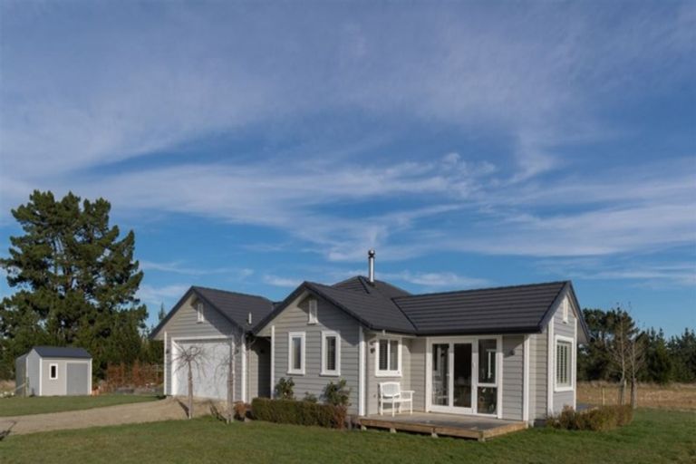 Photo of property in 627 Carrs Road, Loburn, Rangiora, 7472