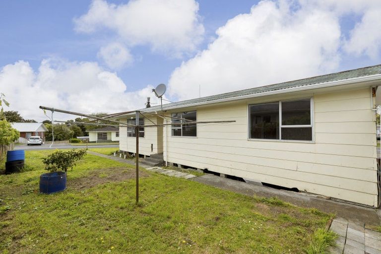 Photo of property in 4 Veronica Place, Bell Block, New Plymouth, 4312