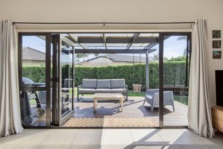 Photo of property in 20 Ohope Place, Papamoa Beach, Papamoa, 3118