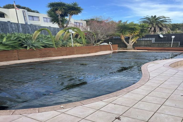 Photo of property in 21 Manurere Avenue, Takapuna, Auckland, 0622