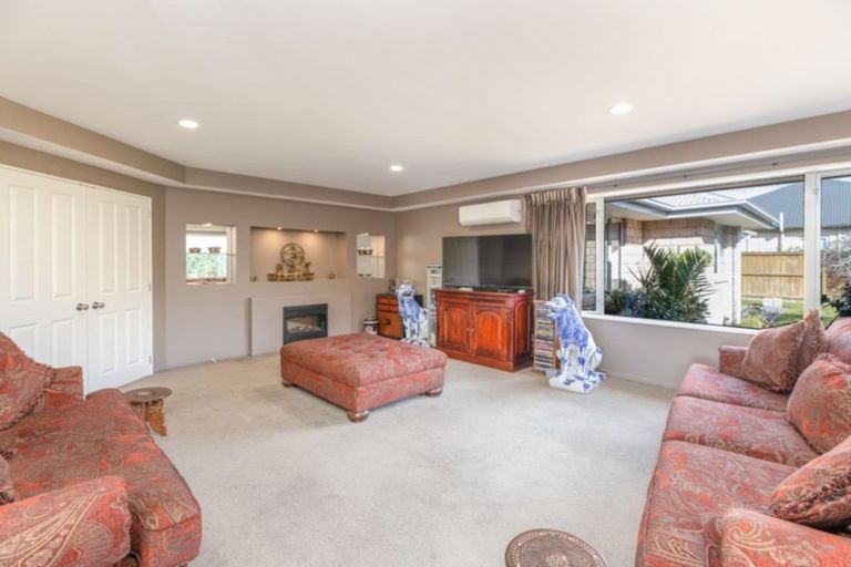 Photo of property in 7 Applefield Court, Northwood, Christchurch, 8051
