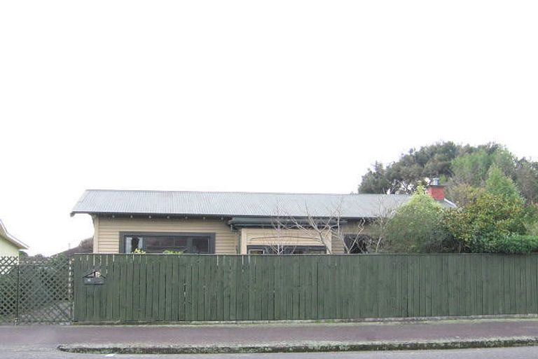 Photo of property in 15 Summerhays Street, Terrace End, Palmerston North, 4410