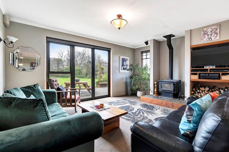 Photo of property in 1248 Egmont Road, Egmont Village, New Plymouth, 4372