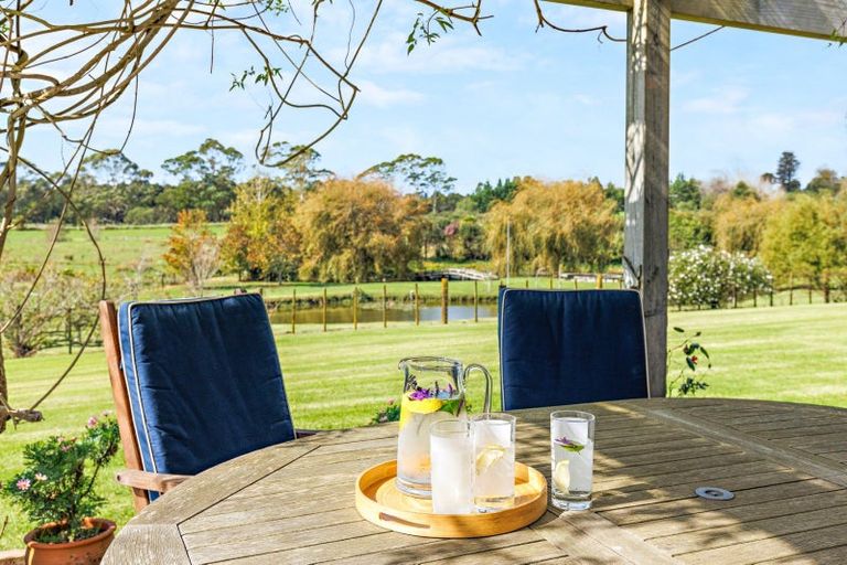 Photo of property in 86 Streamlands Swamp Road, Kaipara Flats, Warkworth, 0981