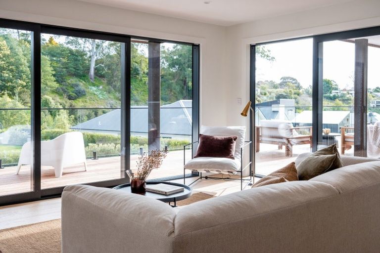 Photo of property in 17 Taruna Place, Havelock North, 4130