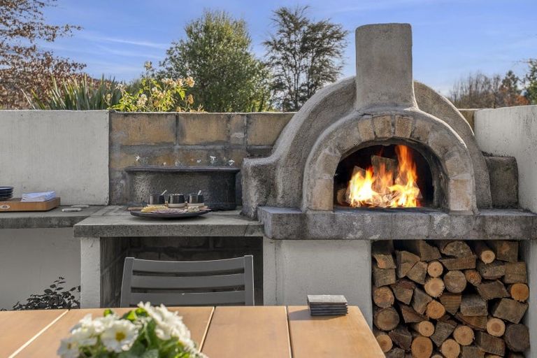 Photo of property in 2 Pisa Road, Luggate, Cromwell, 9383