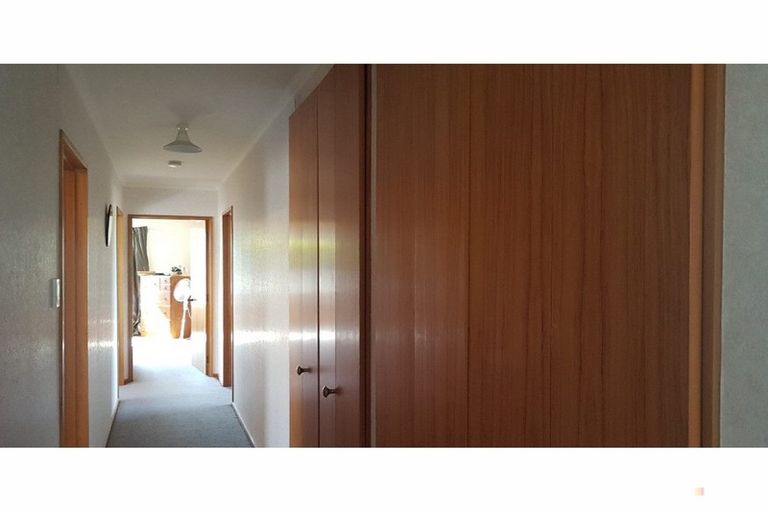 Photo of property in 19 Timaru Road, Waimate, 7924