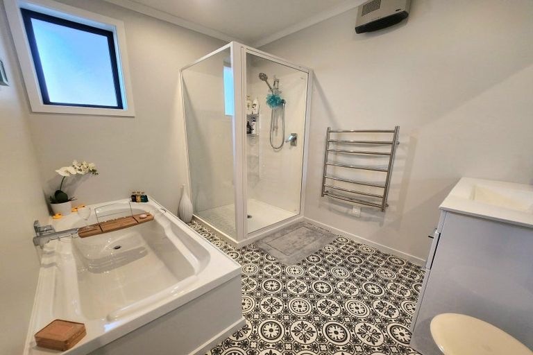 Photo of property in 11e Kingslea Street, Holmes Hill, Oamaru, 9401