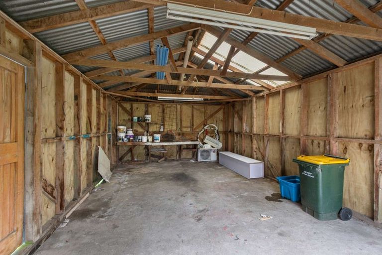 Photo of property in 27 Wilson Street, Waverley, 4510