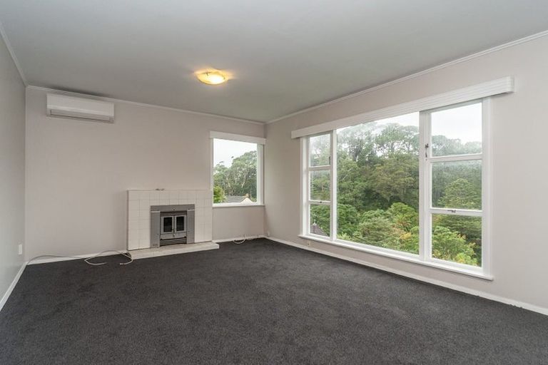 Photo of property in 54 Glenmore Street, Northland, Wellington, 6012