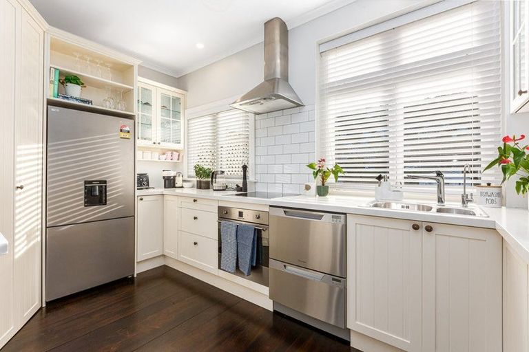 Photo of property in 50 Waipapa Road, Hataitai, Wellington, 6021