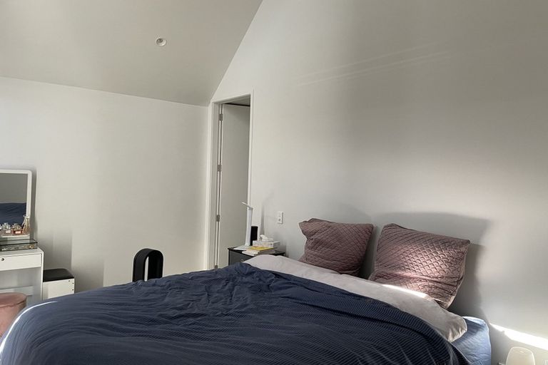 Photo of property in 79 Melbourne Road, Island Bay, Wellington, 6023