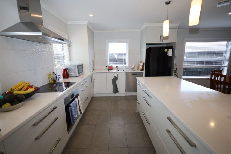 Photo of property in 5 Furl Close, Pyes Pa, Tauranga, 3112