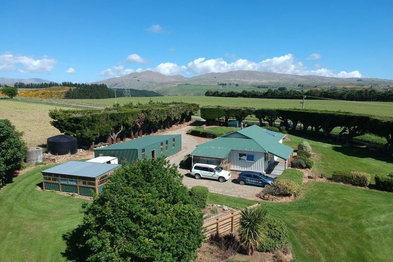 Photo of property in 1331 Livingstone-duntroon Road, Livingstone, Oamaru, 9491