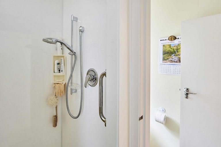 Photo of property in 1 Rosina Street, Clouston Park, Upper Hutt, 5018