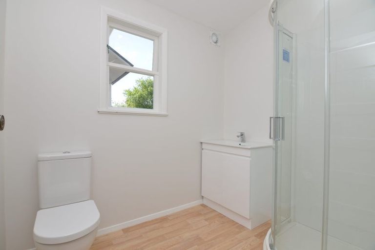 Photo of property in 674 Waikawa Beach Road, Waikawa Beach, Levin, 5573