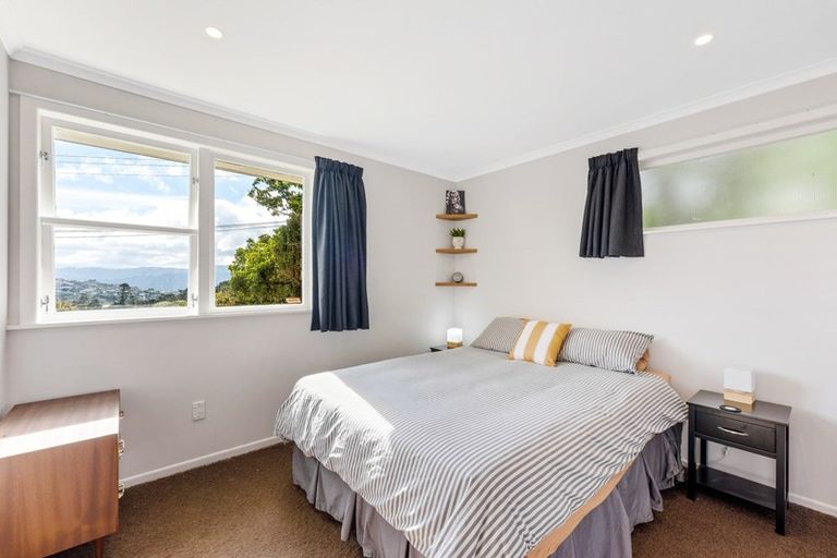 Photo of property in 3 Bermer Road, Belmont, Lower Hutt, 5010