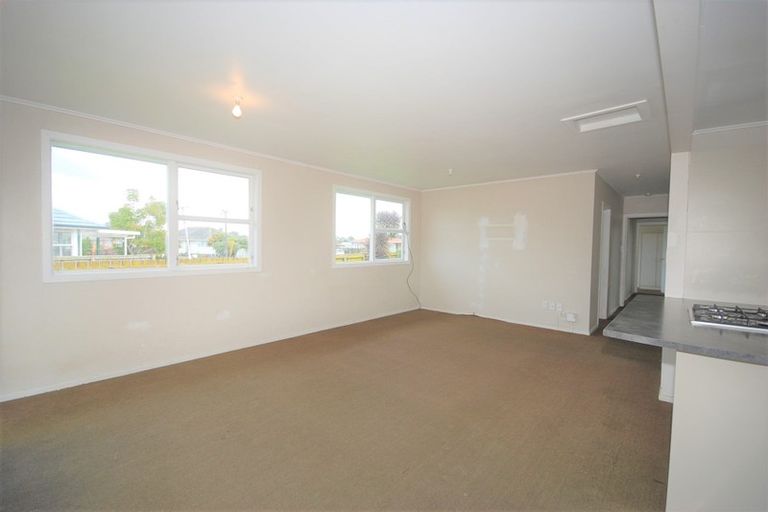 Photo of property in 1 Antrim Crescent, Otara, Auckland, 2023