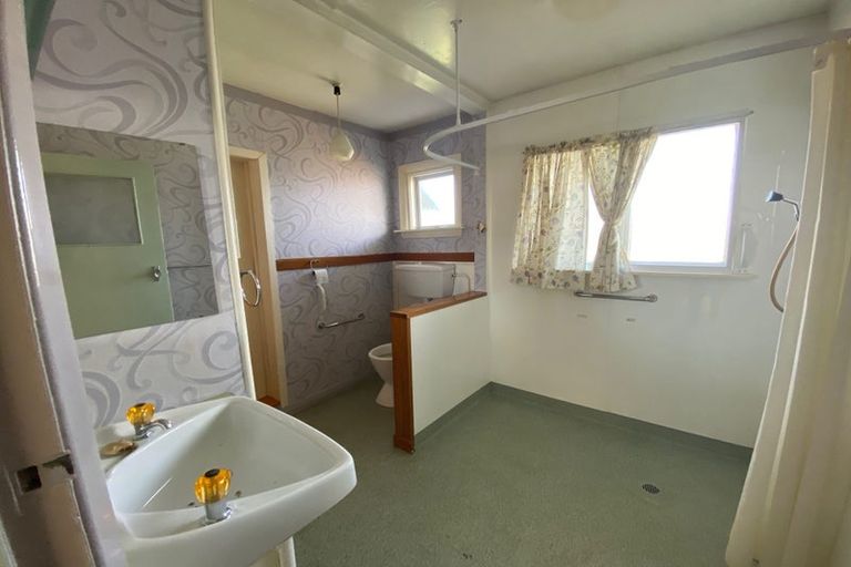 Photo of property in 302 Halswell Road, Halswell, Christchurch, 8025