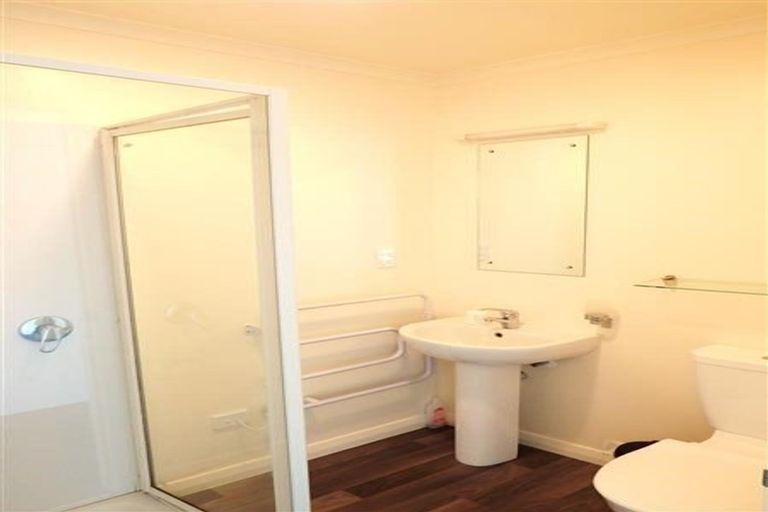 Photo of property in 3 Queen Street, Winton, 9720