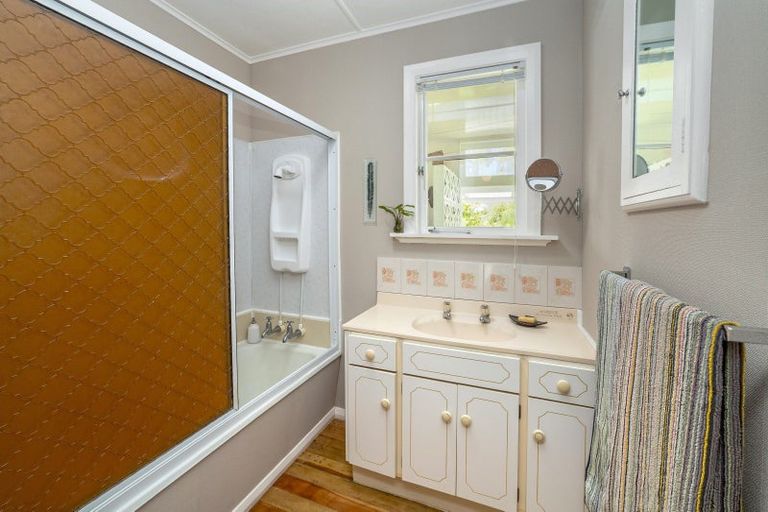 Photo of property in 26 Post Office Road, Mangapakeha, Masterton, 5872