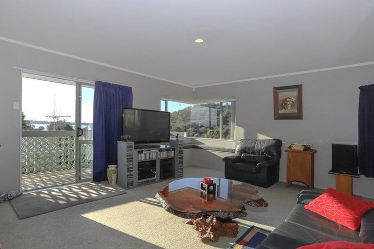 Photo of property in 21b Dingadee Street, Welcome Bay, Tauranga, 3112