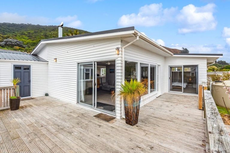 Photo of property in 53a Elizabeth Street, Waikanae, 5036
