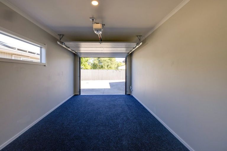 Photo of property in 2 Warwick Crescent, Taradale, Napier, 4112