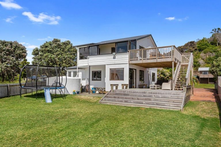 Photo of property in 43 Lincoln Street, Mangawhai Heads, Mangawhai, 0505