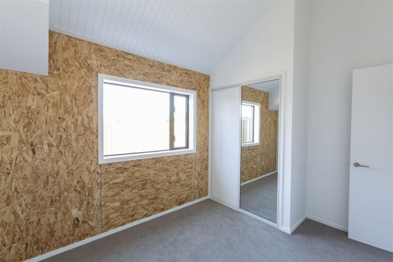Photo of property in 2/24 Rookwood Avenue, New Brighton, Christchurch, 8083