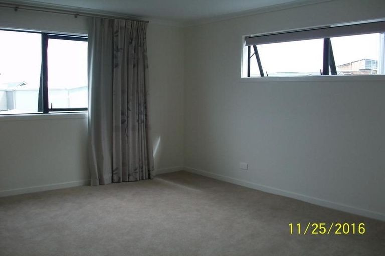 Photo of property in 16 Saltmarsh Road, Hobsonville, Auckland, 0616