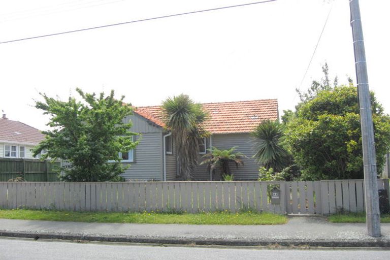 Photo of property in 43 Sheldon Street, Woolston, Christchurch, 8023
