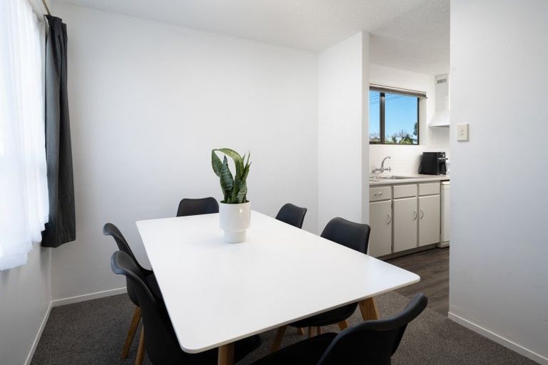 Photo of property in 60c Mclauchlan Street, Springlands, Blenheim, 7201