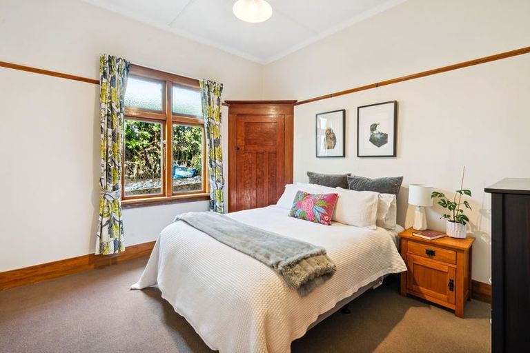 Photo of property in 9 Stone Street, Kenmure, Dunedin, 9011