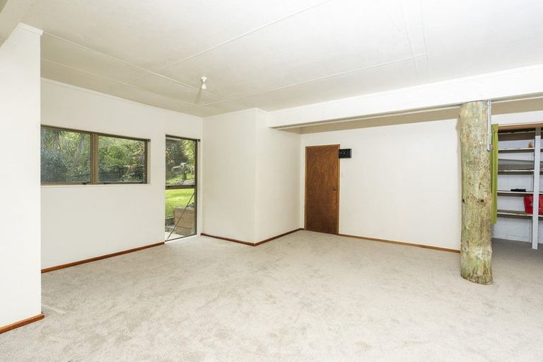 Photo of property in 16 Arawa Place, Onerahi, Whangarei, 0110